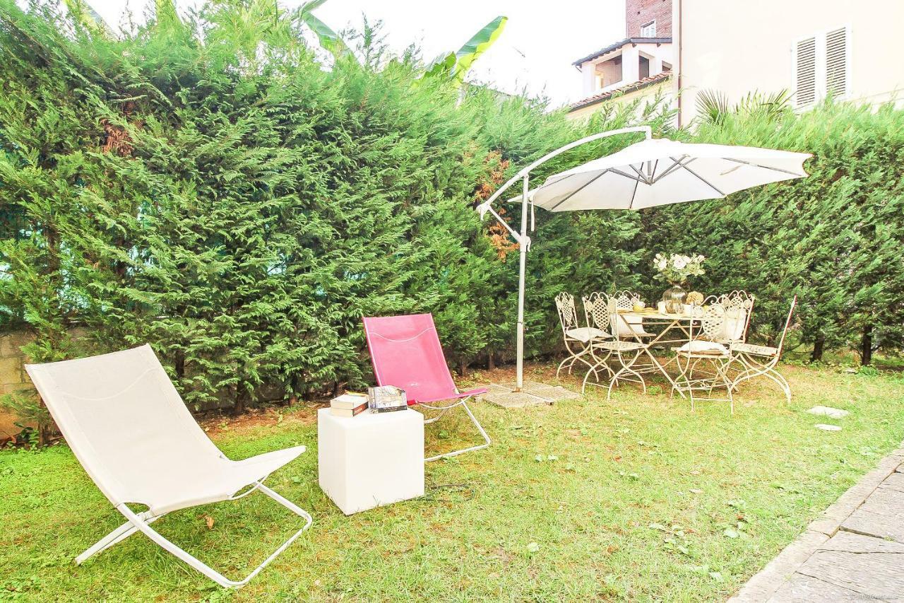 Apartment Guinigi With Private Courtyard Лукка Экстерьер фото