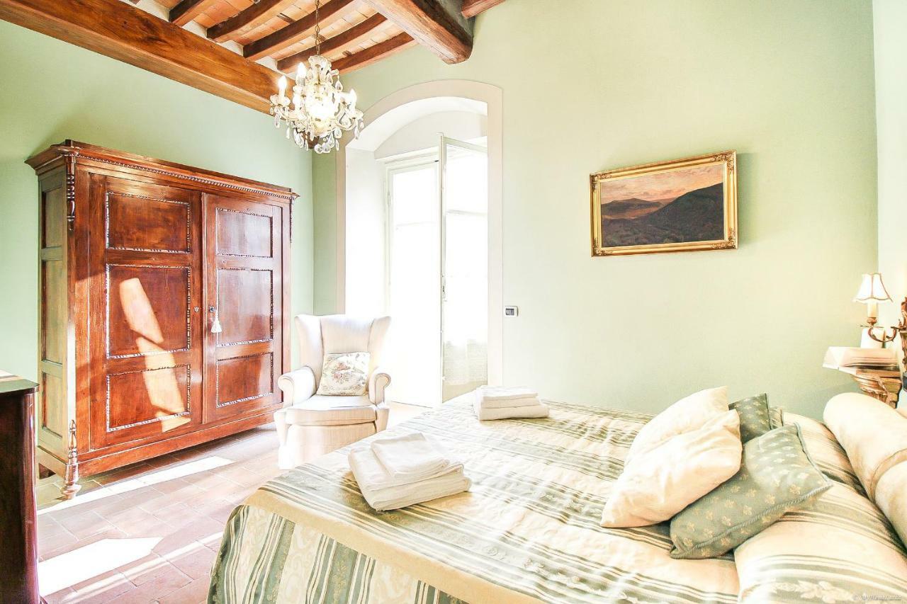 Apartment Guinigi With Private Courtyard Лукка Экстерьер фото